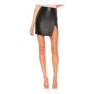 Superdown Trinity Faux Leather Skirt in Black Size XS AC1